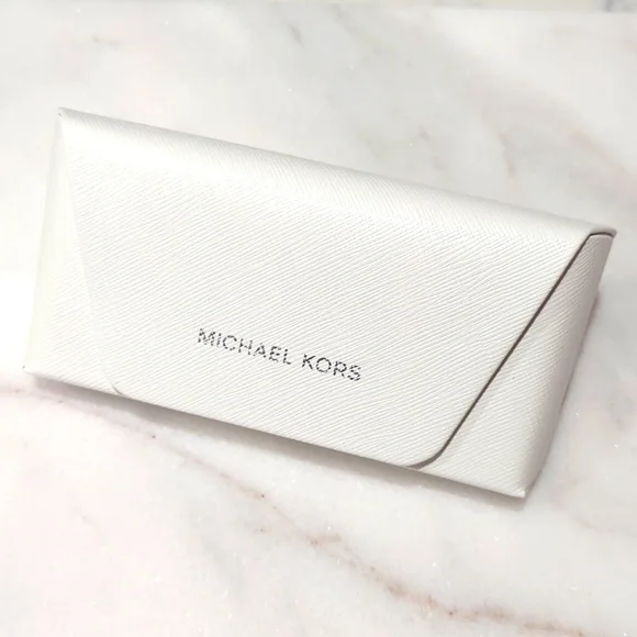 Michael Kors Sunglasses Case - Picture 2 of 8